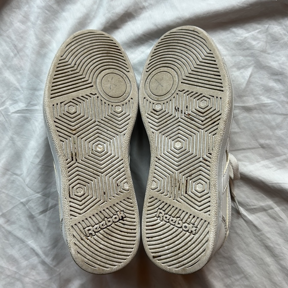 White Reeboks - Picture 3 of 3